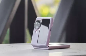 The Ultimate Guide to Buying a Foldable Smartphone